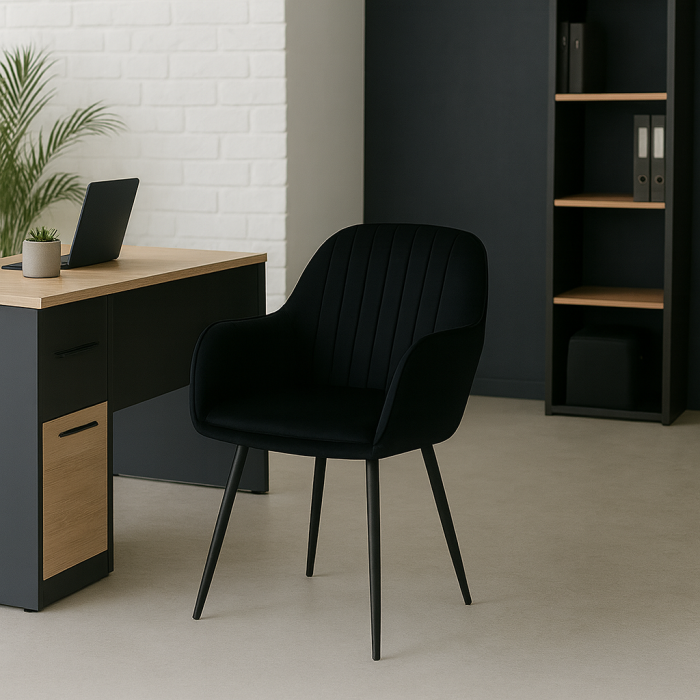 Dining chair Sułtan black velvet with armrests